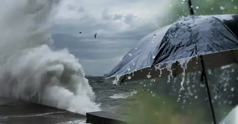 Hafta sonu yağış beklenmiyor: Yarın ve pazartesi yer yer sağanak görülecek