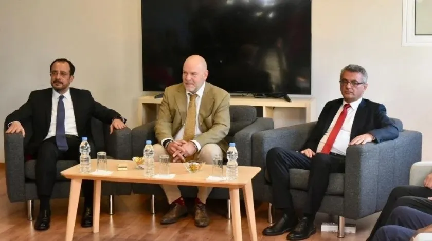 Tufan Erhürman ile Nikos Hristodulidis, Kayıp Şahıslar Komitesi laboratuvarını ziyaret etti