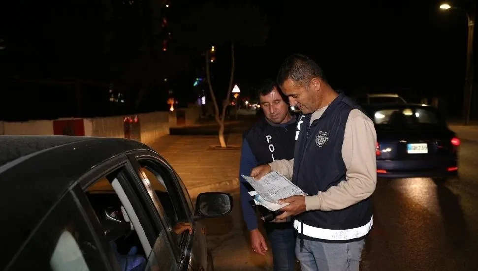 Trafik denetimlerinde 2 bin 408 sürücü kontrol edildi: 374 yasal işlem, 1 tutuklu