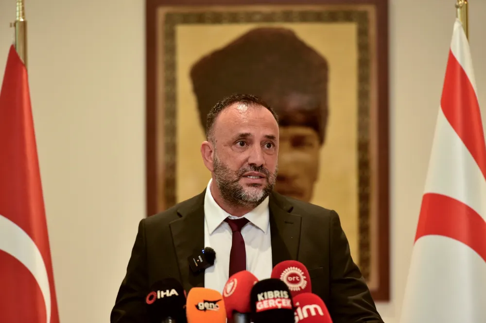 Zeki Çeler: Sıcak makamlarından verdikleri kararlarla güya ‘afet’ yönetiyorlar