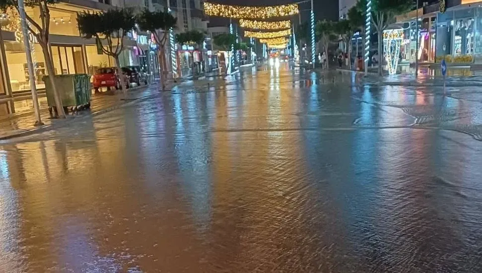 Belediye Bulvarında Damdelen Petrol- Sivil Savunma Çemberi arası trafik akışına kapatıldı