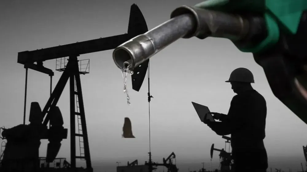 ABD stokları beklentinin üzerinde düştü, petrol fiyatları yükseldi