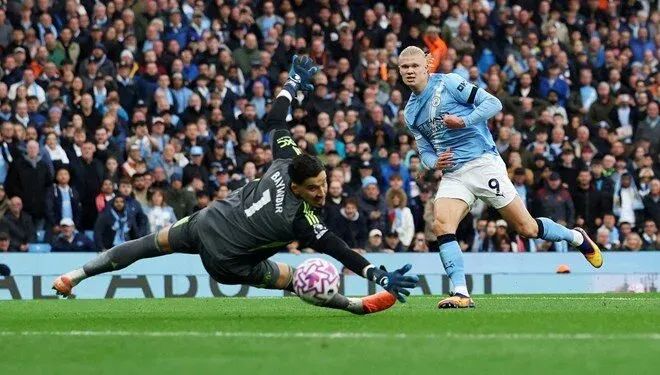 Manchester United, Manchester City